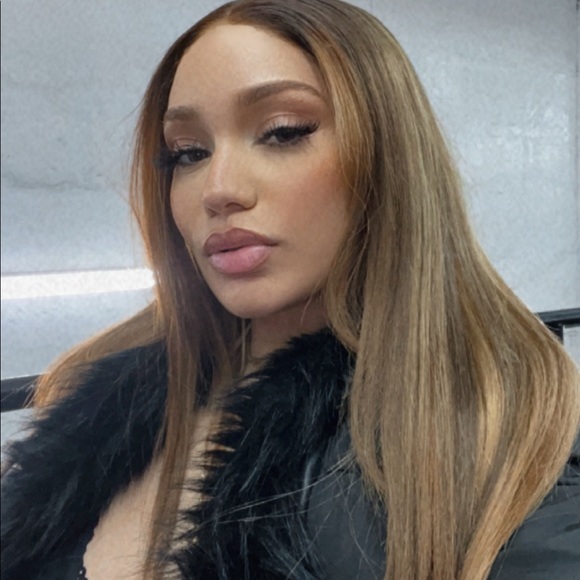 Jassy Isabel - Picture 5 of 5